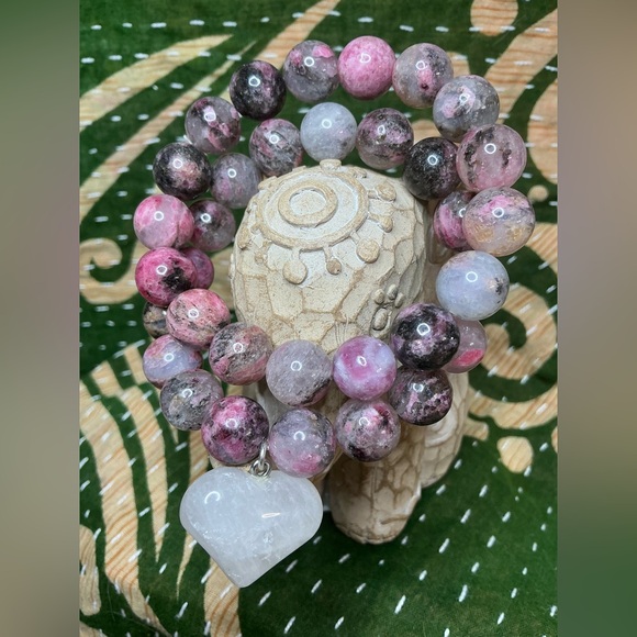 Rhodonite in Quartz 12mm with or without heart - Picture 4 of 4